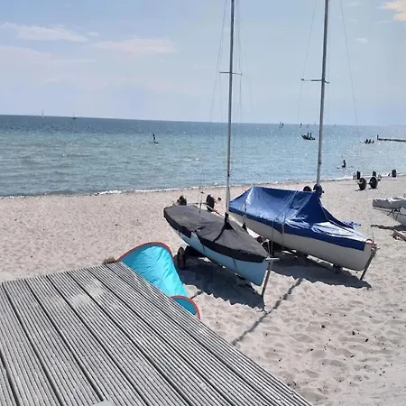 In Der Mecklenburger Seenplatte, Cleaning Included Buchholz (Mecklenburg-Vorpommern)